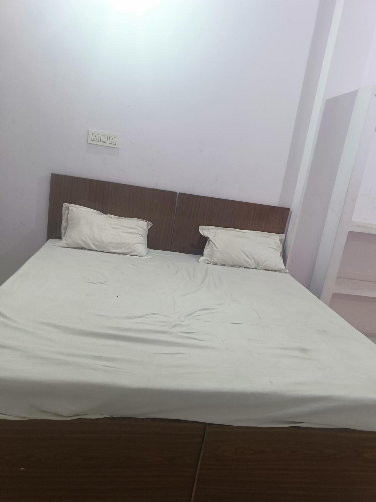La Ayodhya Residency Hotel Exterior foto